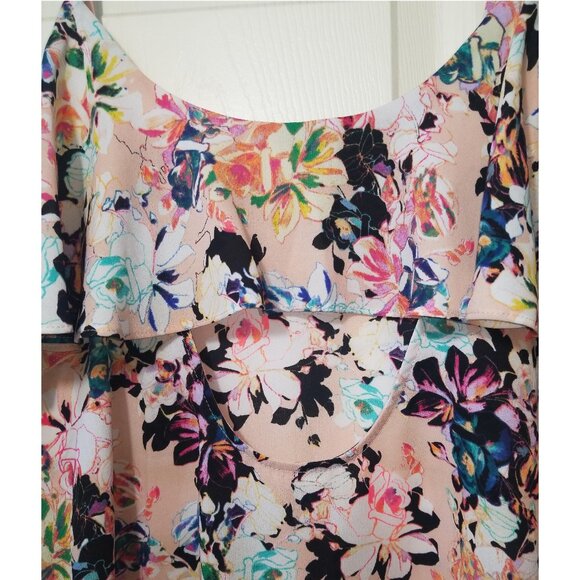 Floral Express Blouse Pink adjustable Straps Ruffle front - Picture 7 of 7